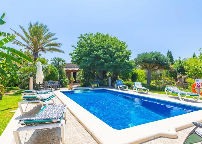 Sunny With Private Pool, Ac And Wifi Dom wakacyjny Port de Pollença