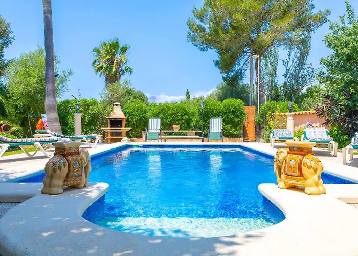 Sunny With Private Pool, Ac And Wifi Dom wakacyjny *