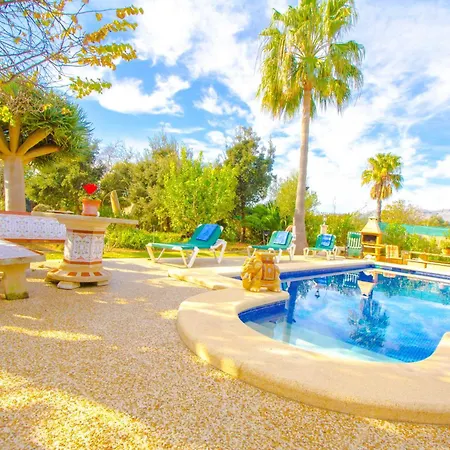 Sunny With Private Pool, Ac And Wifi Дом отдыха *