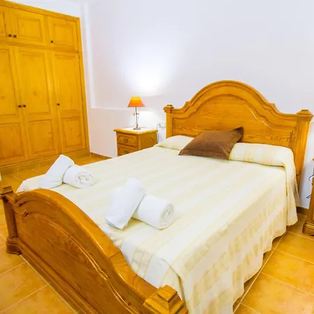 Ferienhaus Sunny With Private Pool, Ac And Wifi *