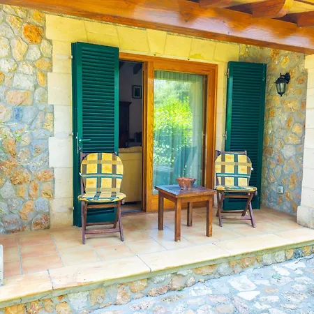 Sunny With Private Pool, Ac And Wifi Ferienhaus