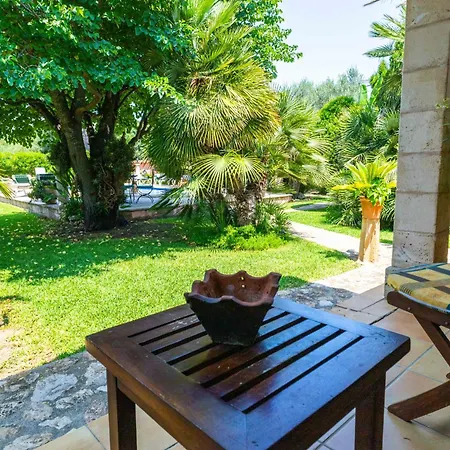 Sunny With Private Pool, Ac And Wifi Ferienhaus