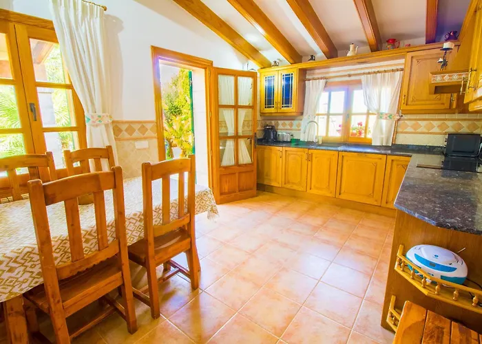 Sunny With Private Pool, Ac And Wifi *