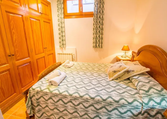 Sunny With Private Pool, Ac And Wifi *