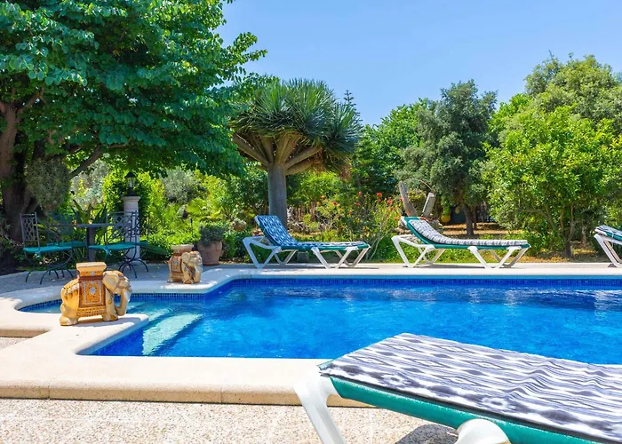 Sunny With Private Pool, Ac And Wifi * Port de Pollença