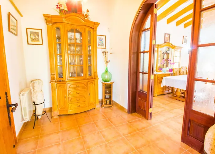 Sunny With Private Pool, Ac And Wifi * Port de Pollenca