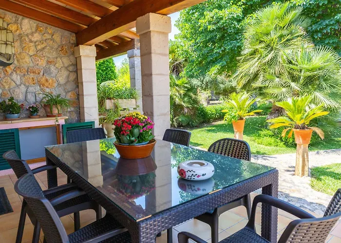 Sunny With Private Pool, Ac And Wifi Semesterbostad