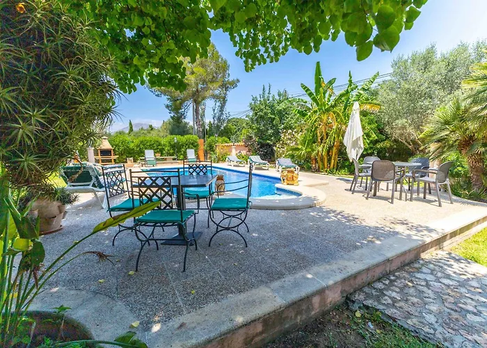 Sunny With Private Pool, Ac And Wifi